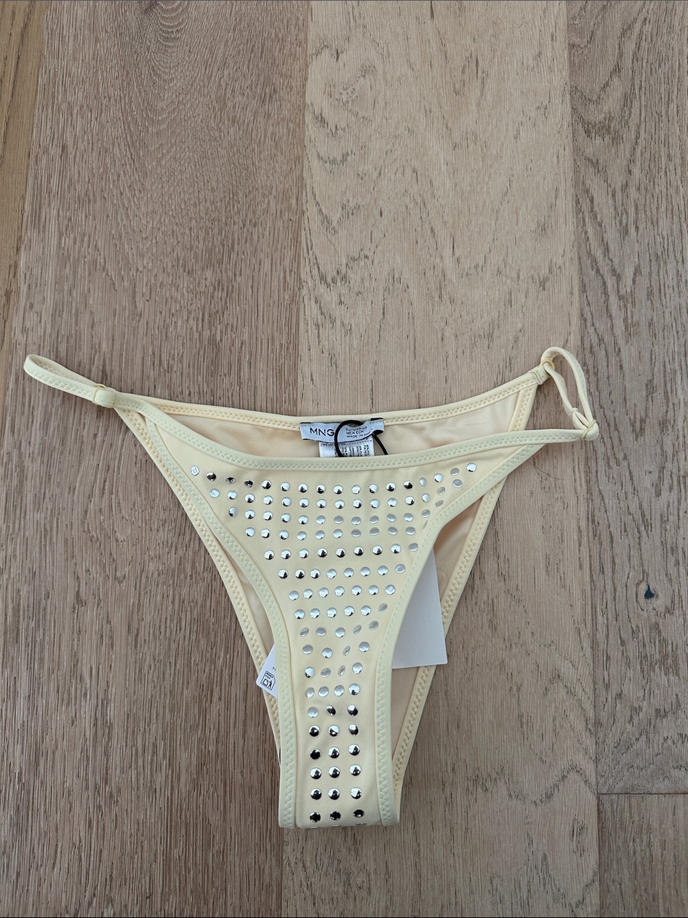 Studded cheeky bikini bottoms